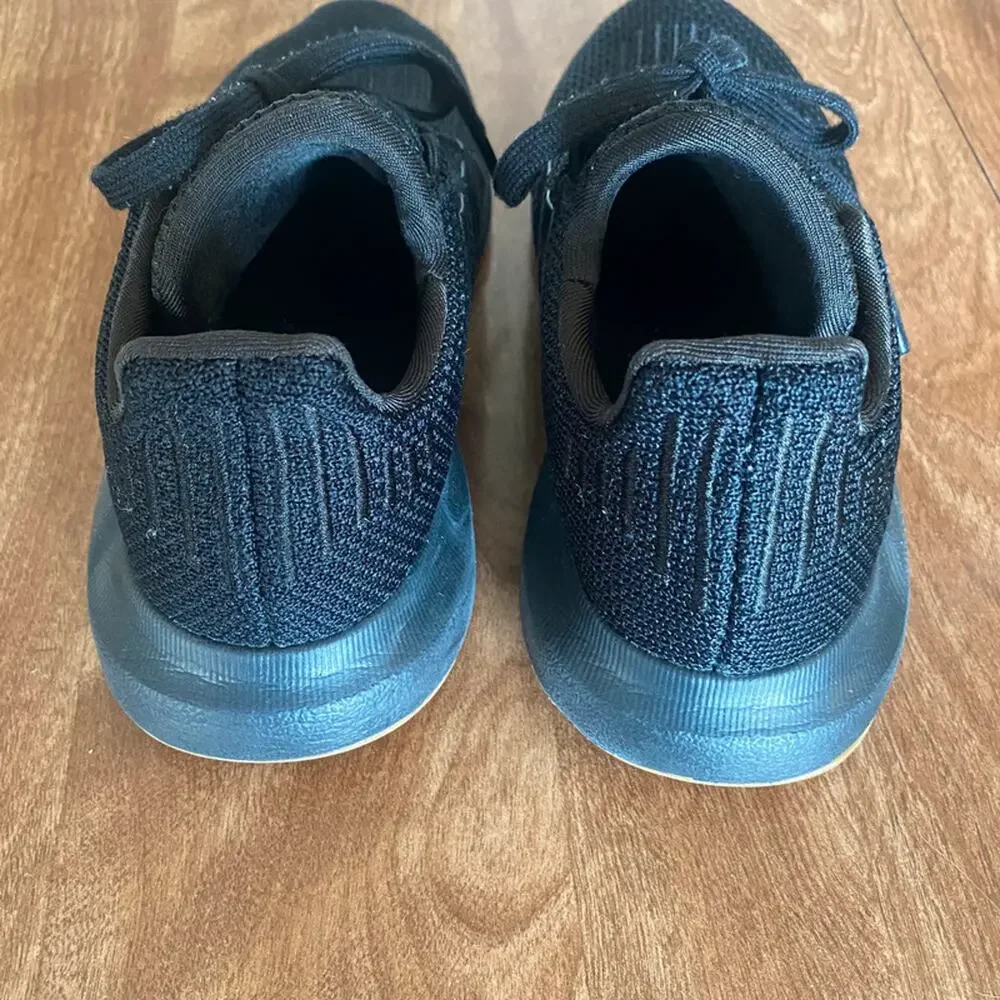 Adidas Swift Run 1.0 youth size 1 black